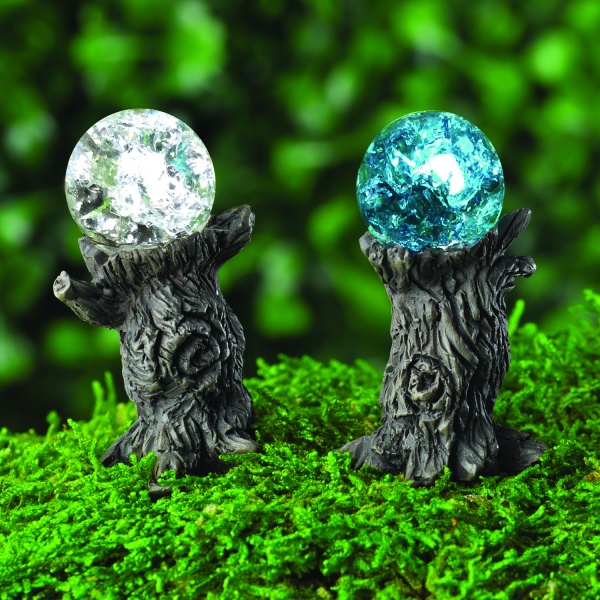 Tree Stump Gazing Ball Stakes (Fiddlehead)
