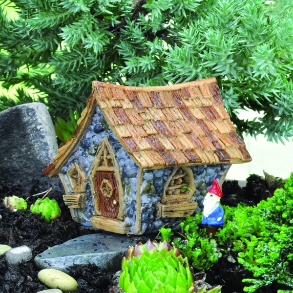 Micro Mini Crooked Cottage (Fiddlehead)