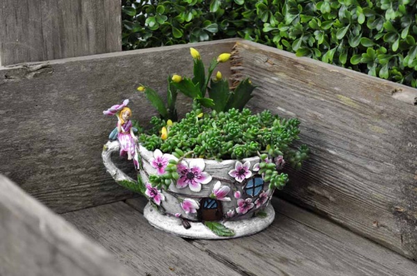 Cherry Blossom Planter (Fiddlehead)